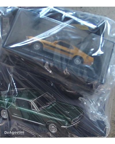 Ford Mustang Collection in scala 1:43