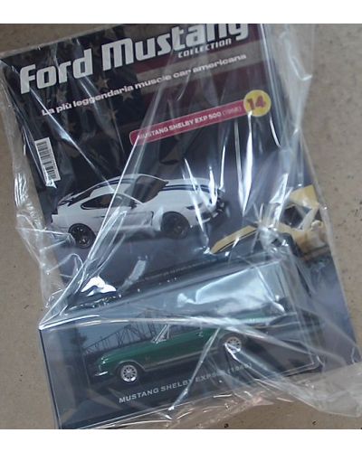 Ford Mustang Collection in scala 1:43